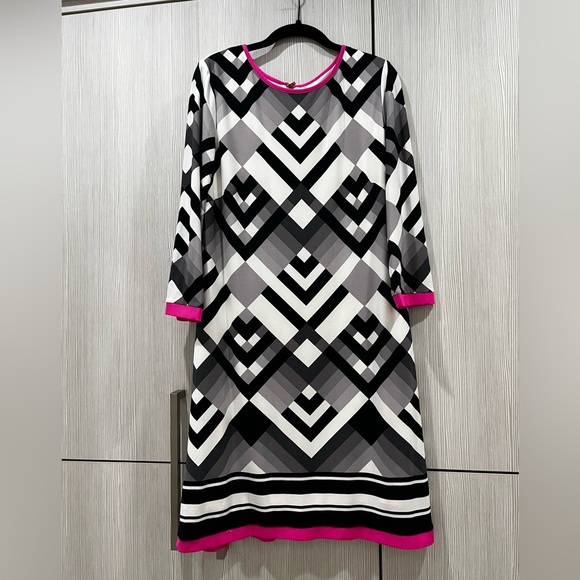 Eliza J Geometric Shift Dress Size 14 Black White Grey Hot Pink Trim Midi - Picture 1 of 11
